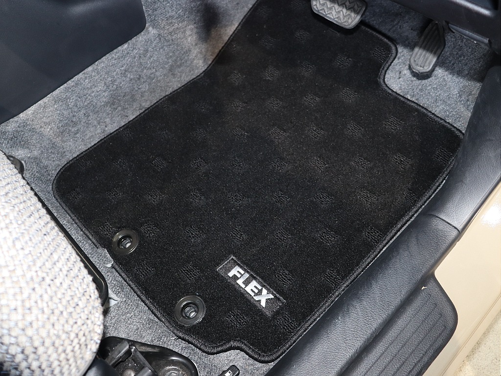 【Renoca ｔｙｐｅ EUROBOX×日産アッシュカーキＮＥＷオールペイント】