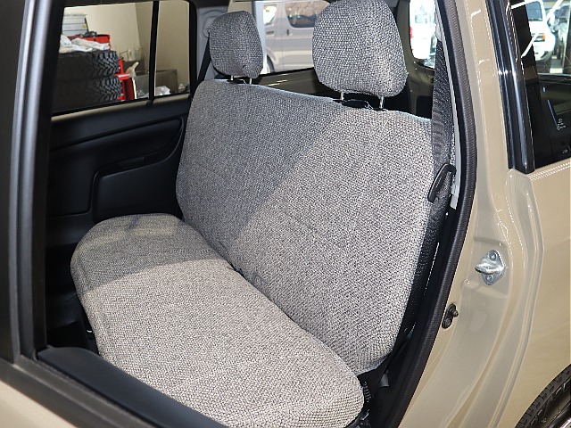 【Renoca ｔｙｐｅ EUROBOX×日産アッシュカーキＮＥＷオールペイント】