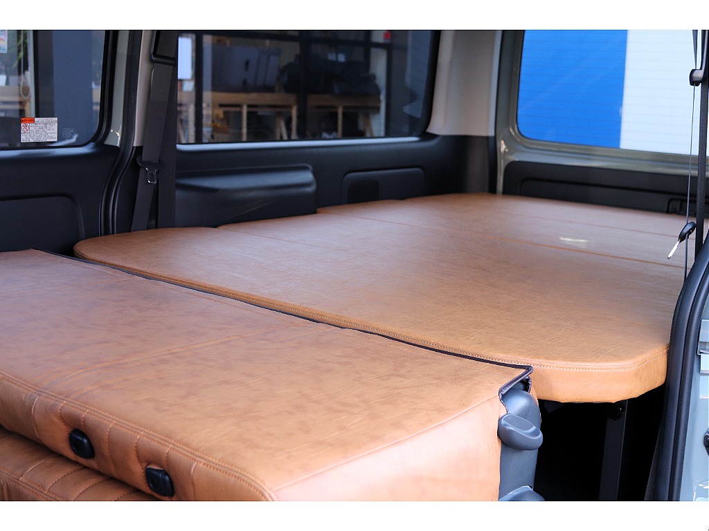 ベットキット付きで車内泊もＯＫ♪