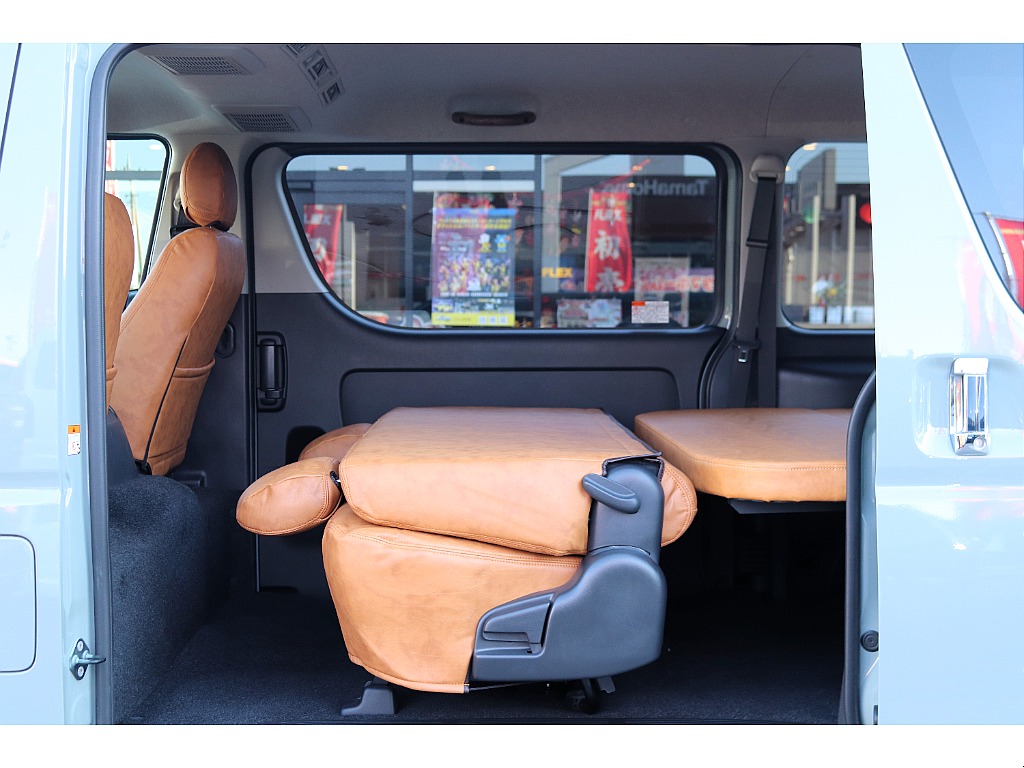 ハイエース高崎店にて展示中♪027-329-5670♪