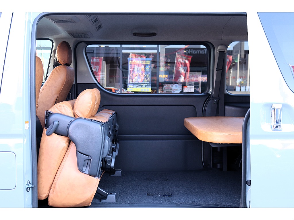 ハイエース高崎店にて展示中♪027-329-5670♪