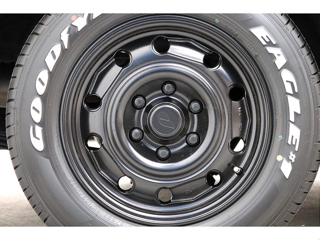 ハイエース高崎店にて展示中♪027-329-5670