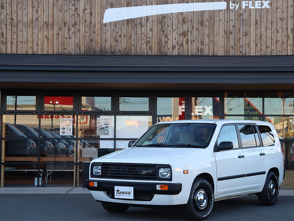 Renoca EUROBOX 純正ホワイト×角目フェイスの入庫です♪