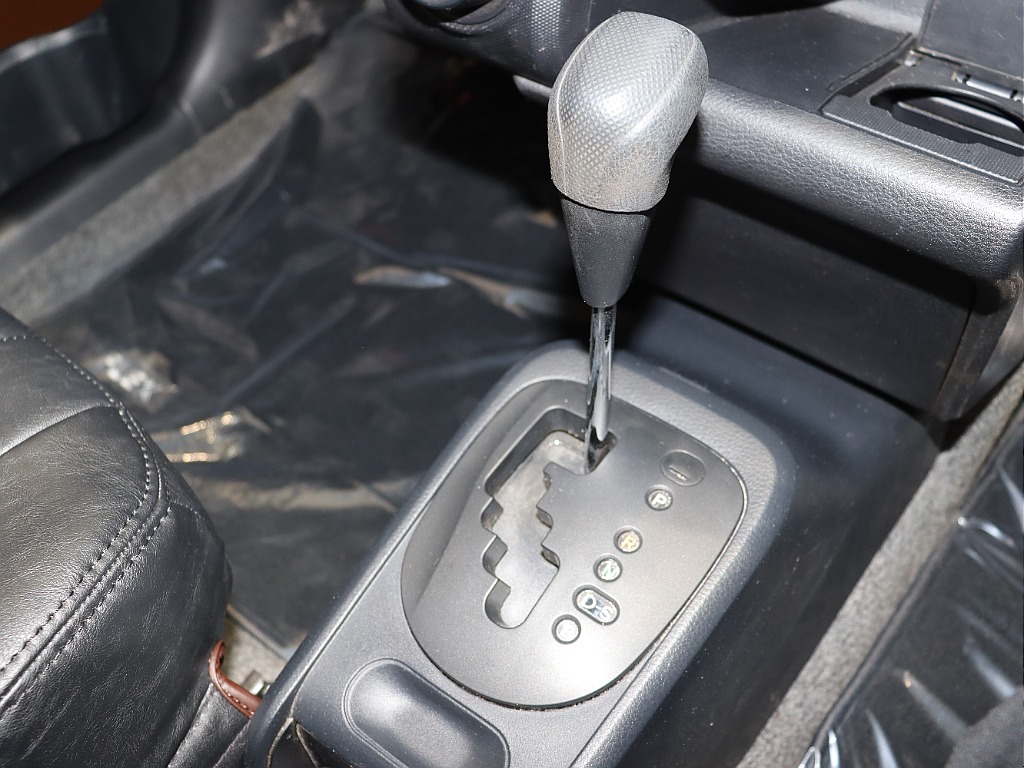 EURO BOX・アゼットブラウンペイント・新品カロッツェリアSDナビゲーション♪