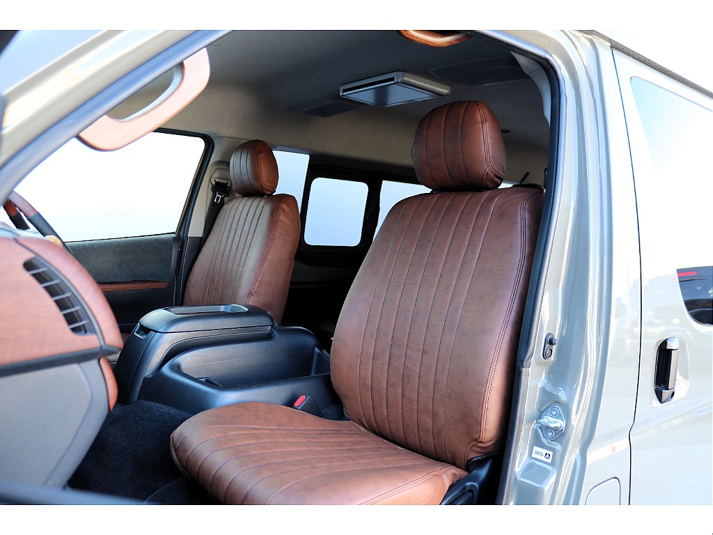 ハイエース高崎店展示中♪全国からのお問合せお待ちしております027-329-5670！