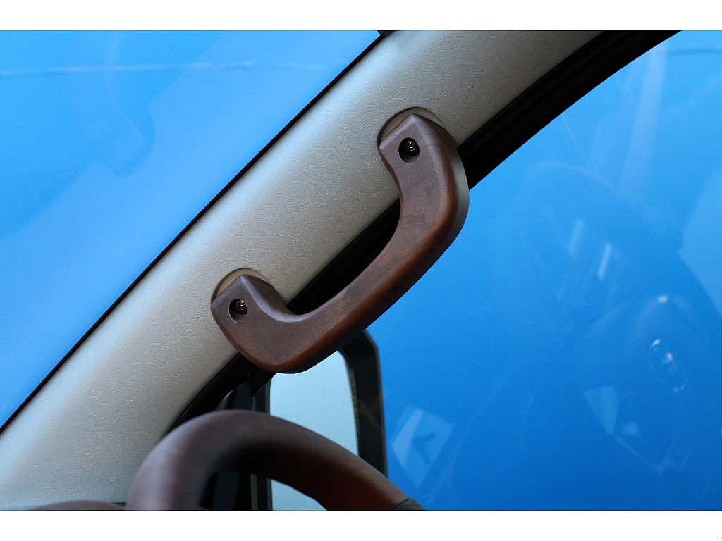 ハイエース高崎店展示中♪全国からのお問合せお待ちしております027-329-5670！