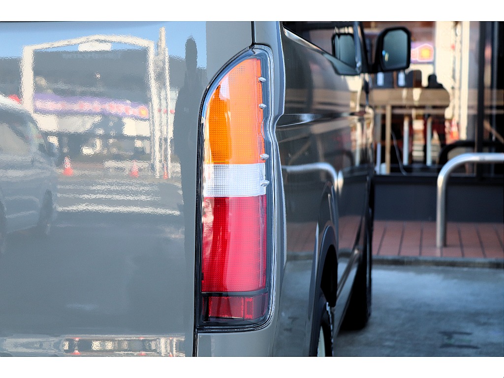 ハイエース高崎店展示中♪全国からのお問合せお待ちしております027-329-5670！