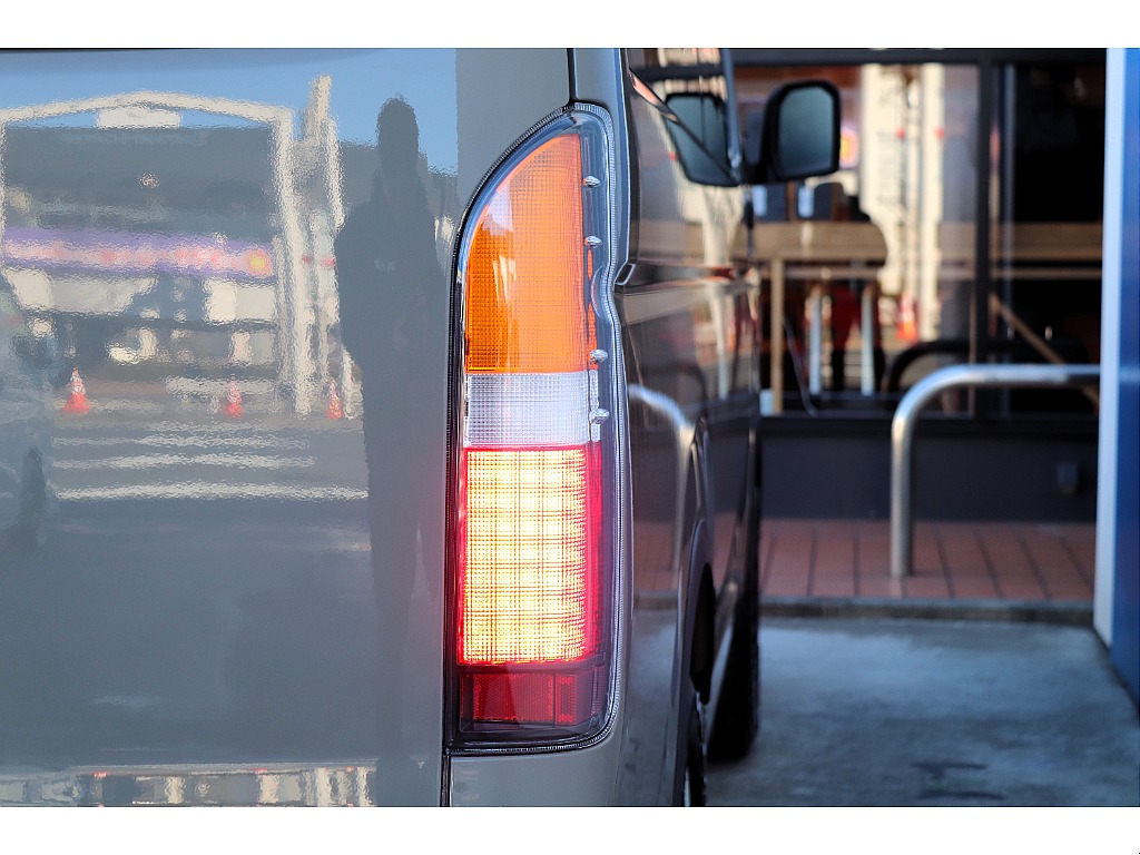 ハイエース高崎店展示中♪全国からのお問合せお待ちしております027-329-5670！