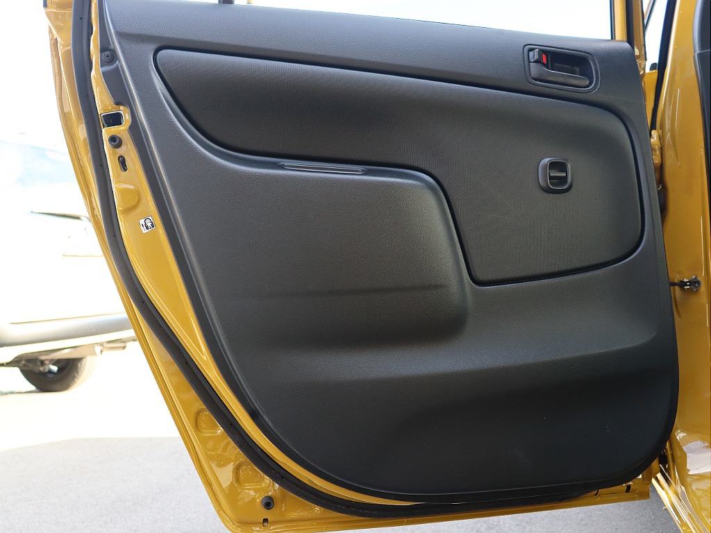 Renoca type EURO BOX ×マスタードイエロー