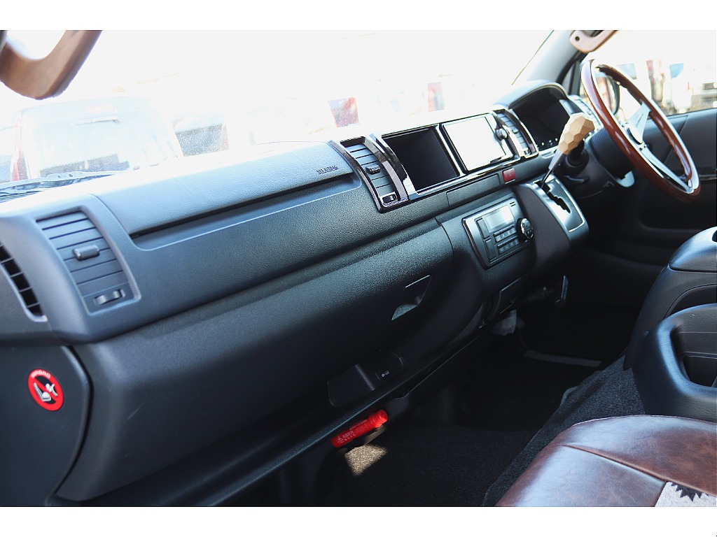 ハイエース高崎店にて展示中♪全国の皆様からのお問い合わせお待ちしております！！027-329-5670