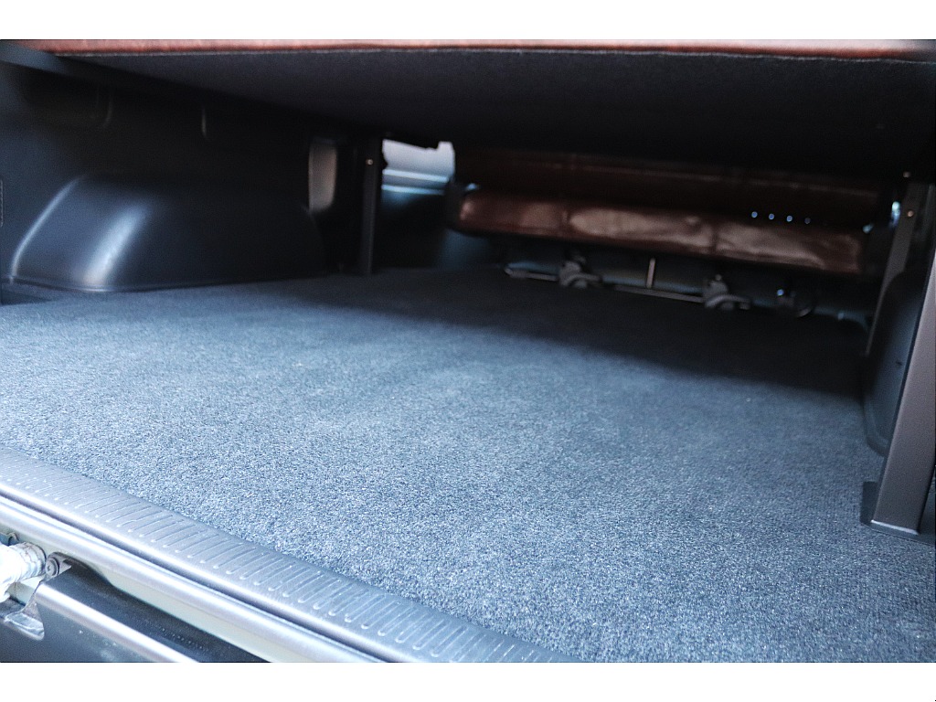 ハイエース高崎店にて展示中♪全国の皆様からのお問い合わせお待ちしております！！027-329-5670