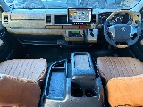 トヨタ ハイエース(2枚目)