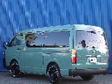 トヨタ ハイエース(4枚目)