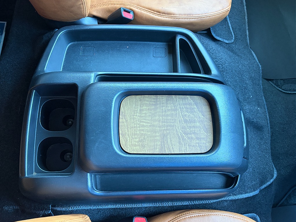 トヨタ ハイエース(10枚目)