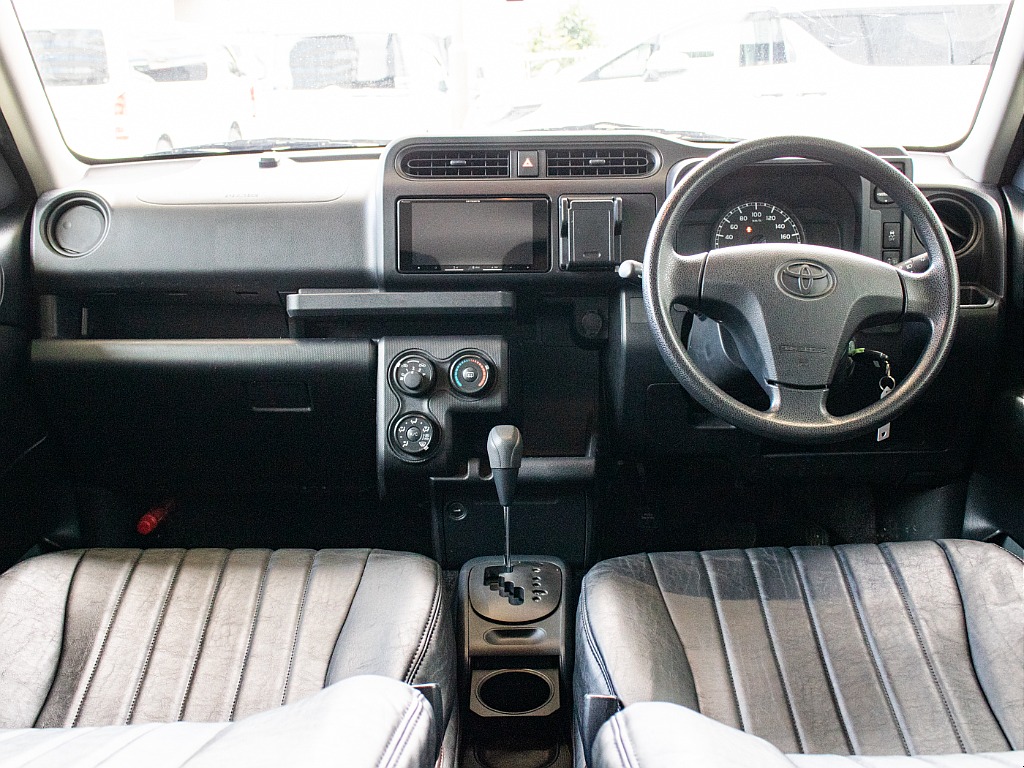 運転席周りのお写真になります！