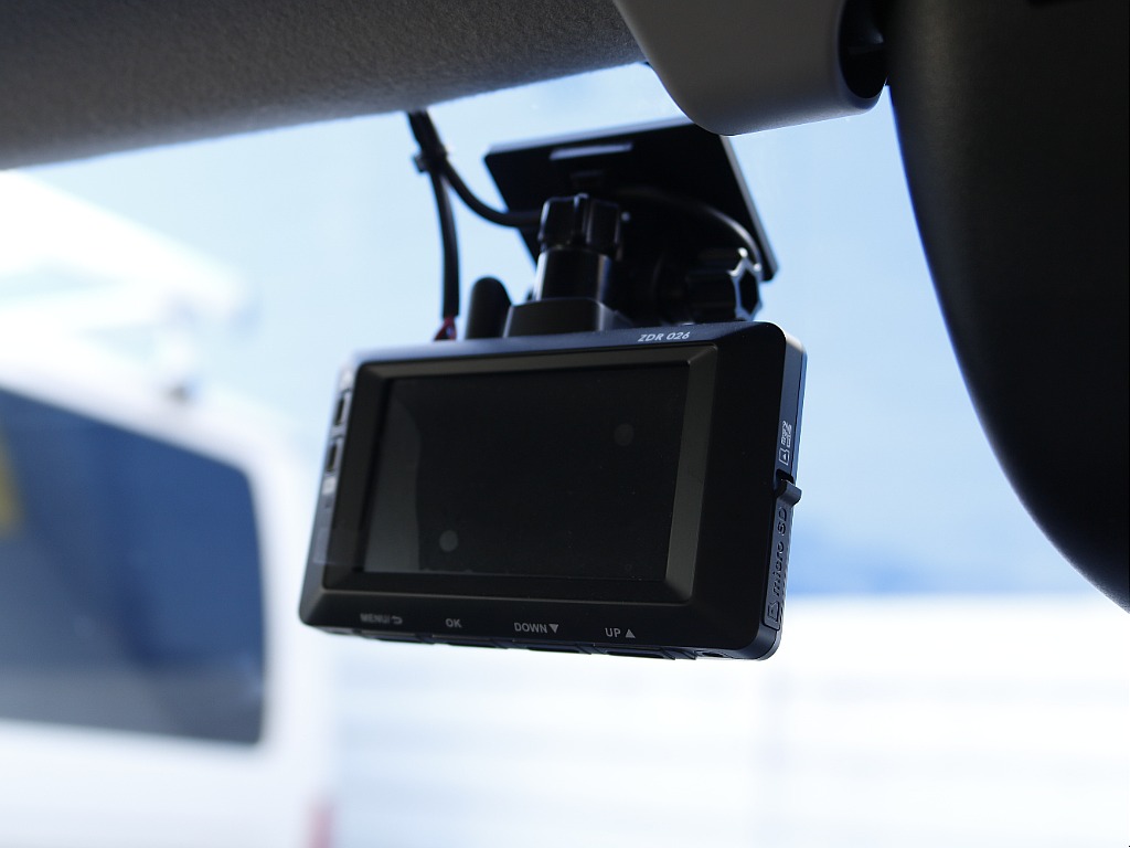 ドライブレコーダーも装着済みです♪