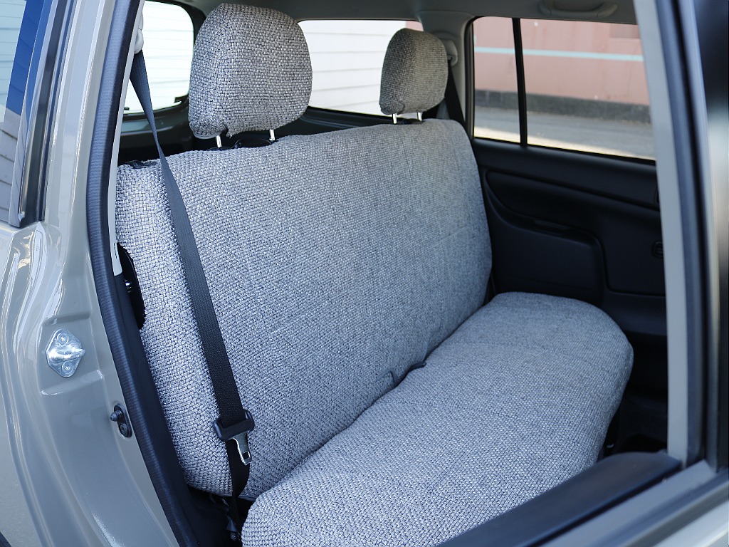 後席シートにもカバーは装着済みです♪