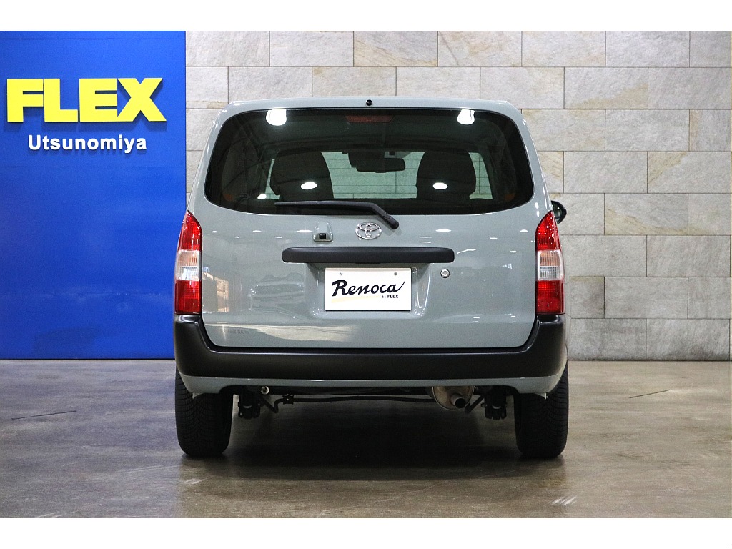 すっきりとしたリアビュー