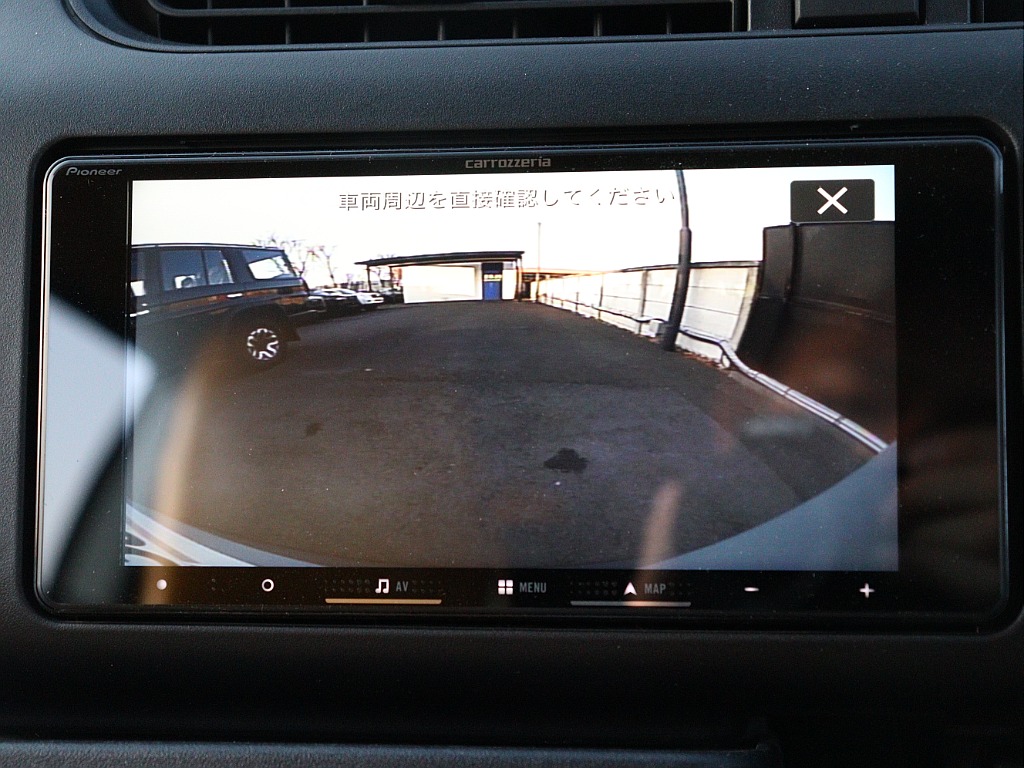 バックカメラもございますので、駐車に際にも安心して駐車いただけます！！