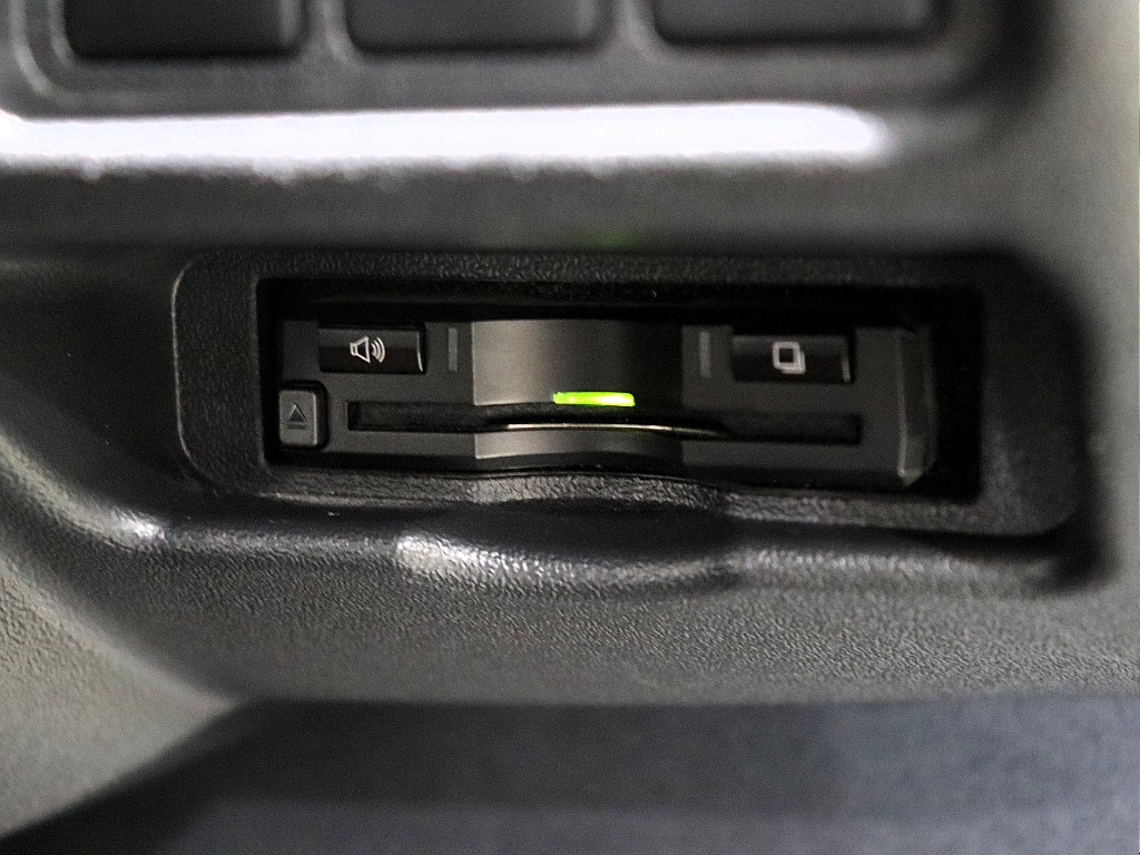 トヨタ ハイエース(32枚目)