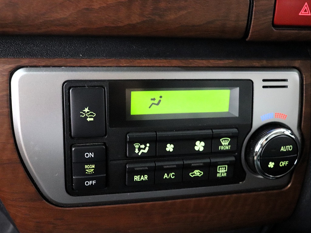 トヨタ ハイエース(33枚目)