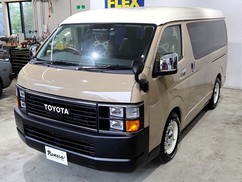 トヨタ ハイエース(5枚目)