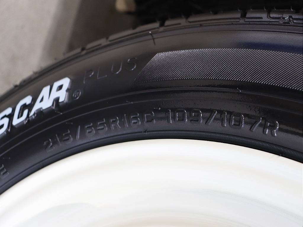 トヨタ ハイエース(50枚目)