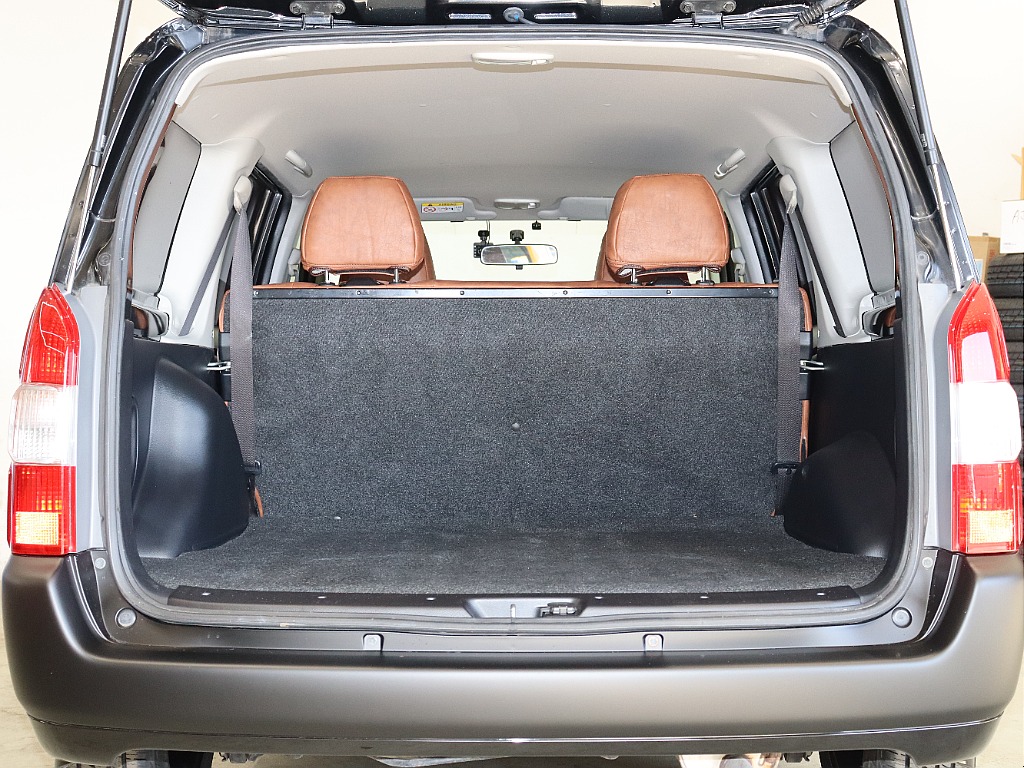 トヨタ サクシードバン(2枚目)