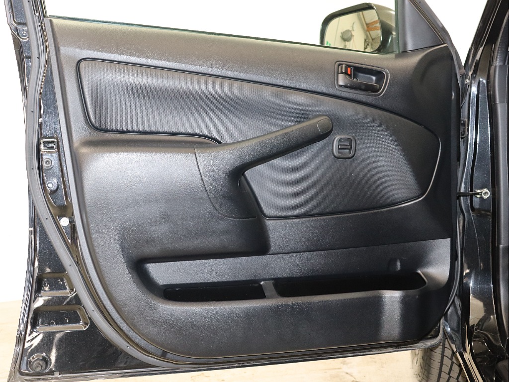 Renoca EUROBOX/角目フェイス　純正ブラックの渋い1台♪