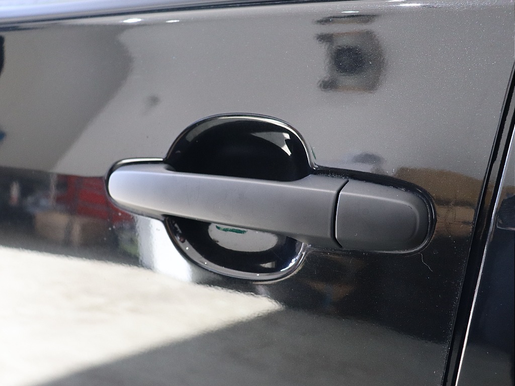 Renoca EUROBOX/角目フェイス　純正ブラックの渋い1台♪