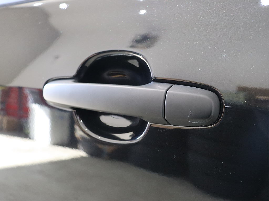 Renoca EUROBOX/角目フェイス　純正ブラックの渋い1台♪