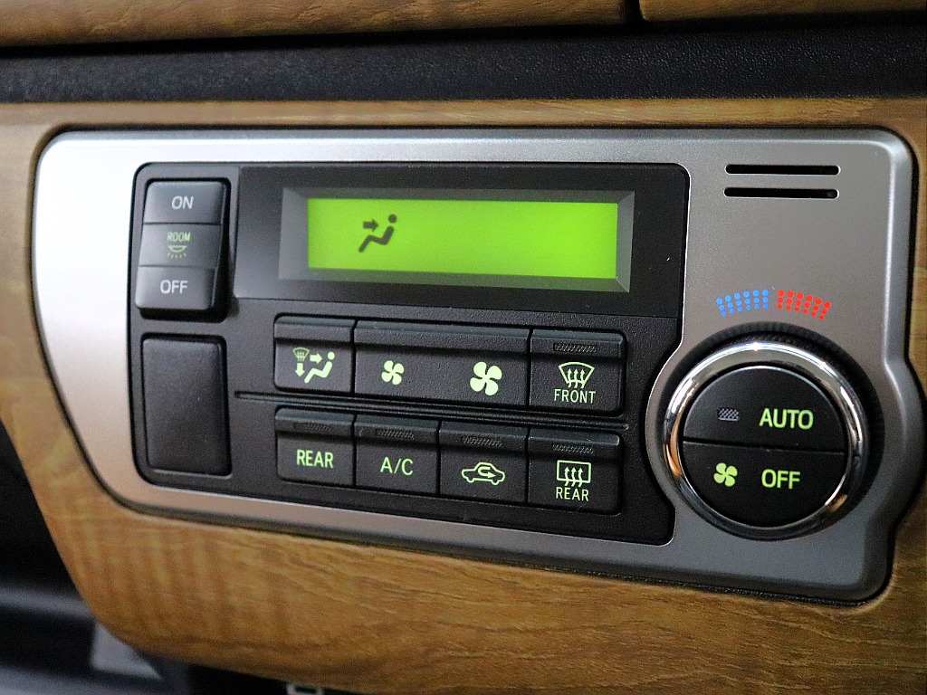 トヨタ ハイエース(36枚目)