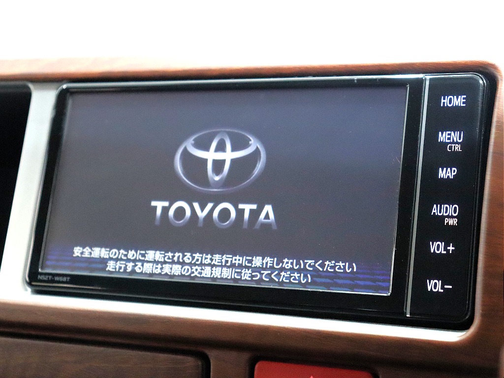 トヨタ ハイエース(22枚目)