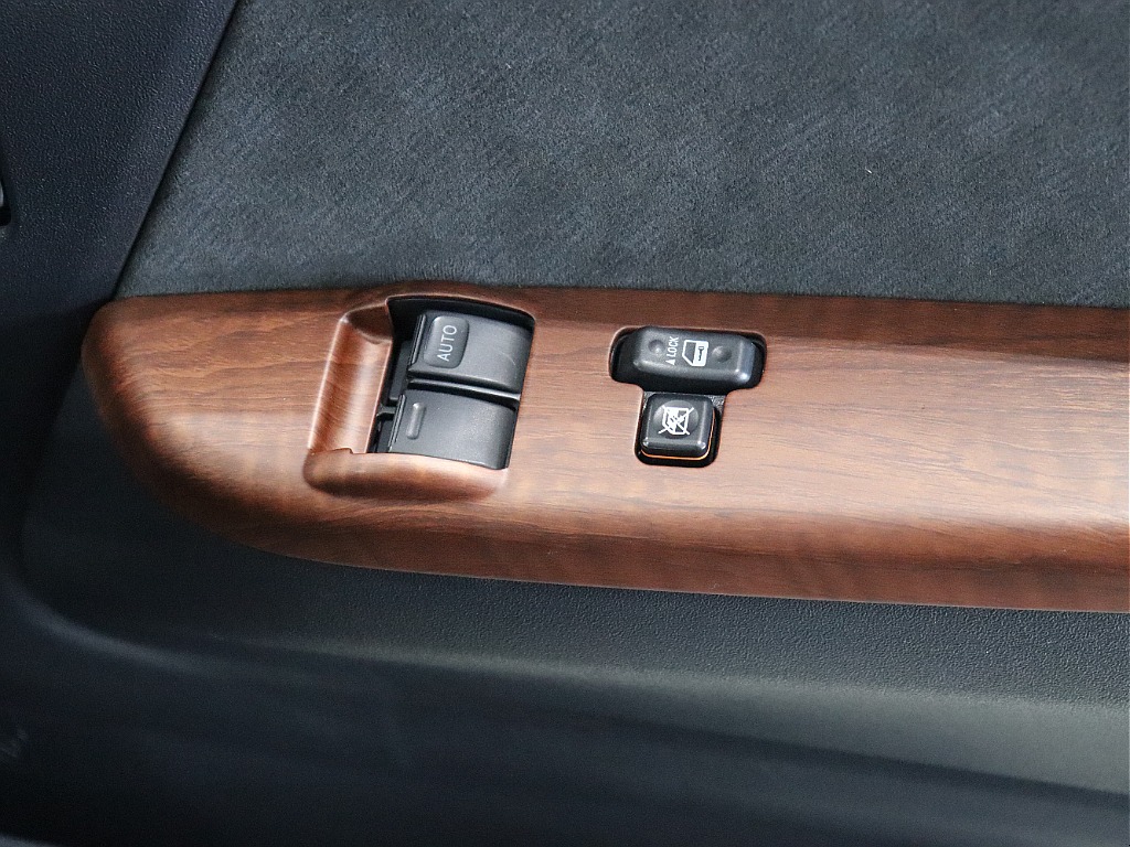 トヨタ ハイエース(57枚目)