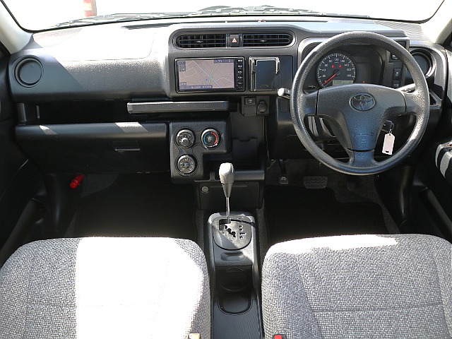 ＦＬＥＸグループは「すべての人に愛車を」をコンセプトに車種別に全国展開中！愛車と一緒に、ライフスタイルを充実させてもらいたいという思いで、ランクル仙台泉店では皆様のご要望になんでもお応えします♪