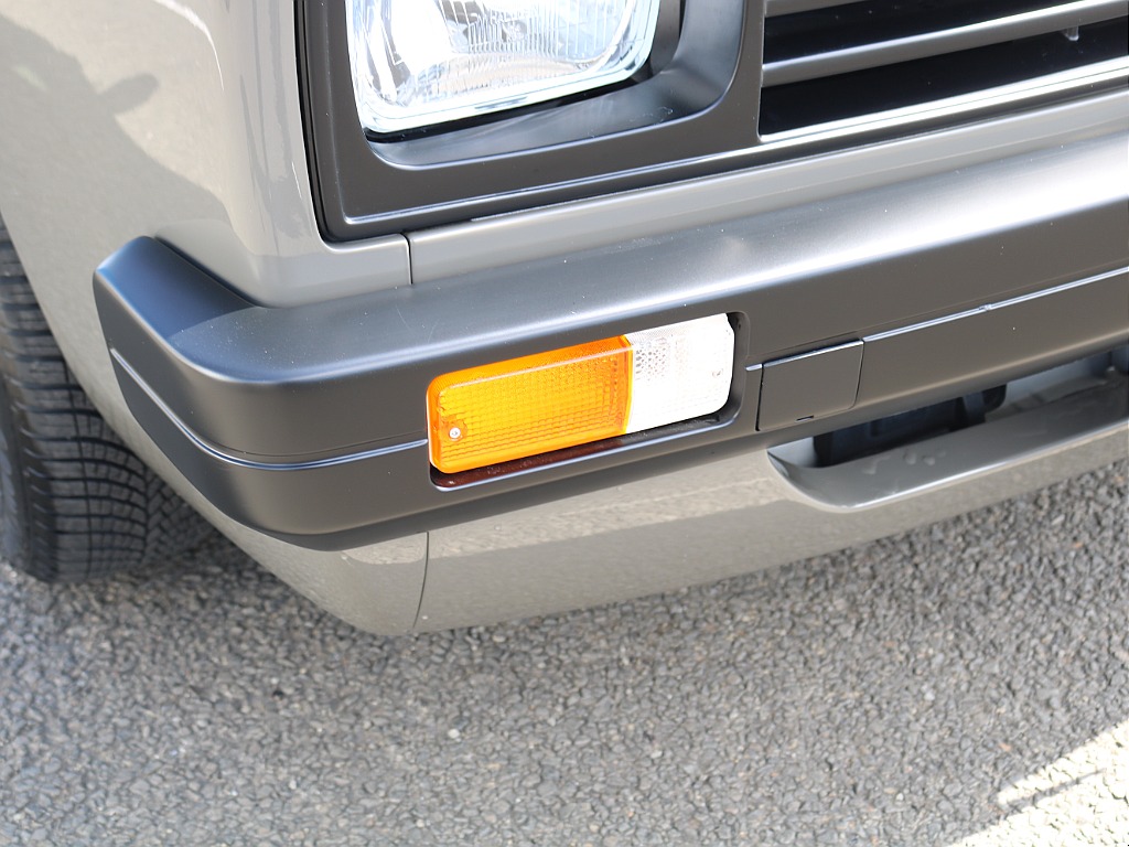 ＦＬＥＸグループは「すべての人に愛車を」をコンセプトに車種別に全国展開中！愛車と一緒に、ライフスタイルを充実させてもらいたいという思いで、ランクル仙台泉店では皆様のご要望になんでもお応えします♪