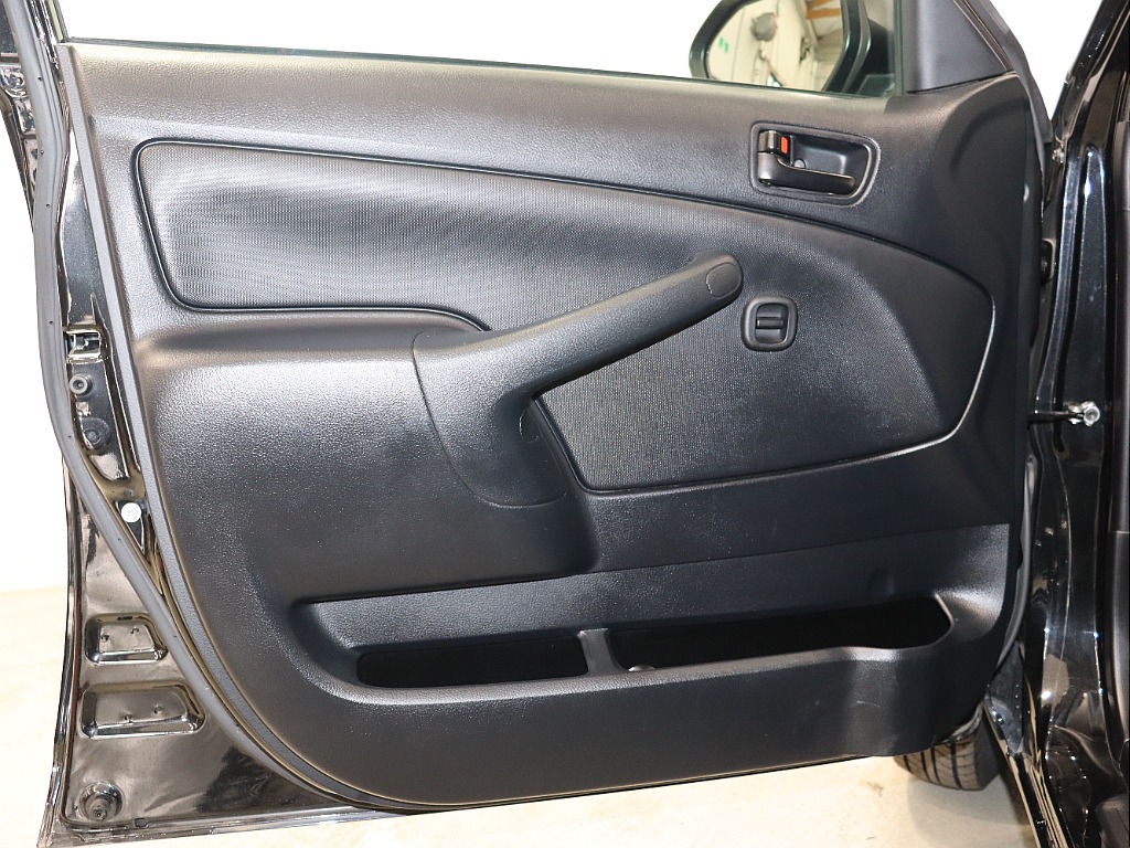 Renoca EUROBOX・純正ブラック・丸目フェイス♪