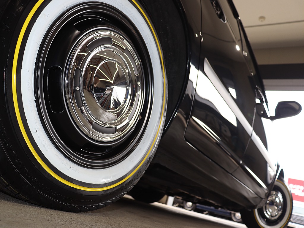 Renoca EUROBOX・純正ブラック・丸目フェイス♪