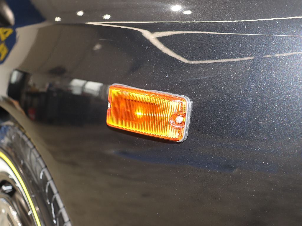 Renoca EUROBOX・純正ブラック・丸目フェイス♪