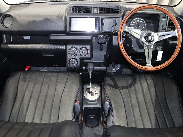 Renoca EUROBOX・純正ブラック・丸目フェイス♪