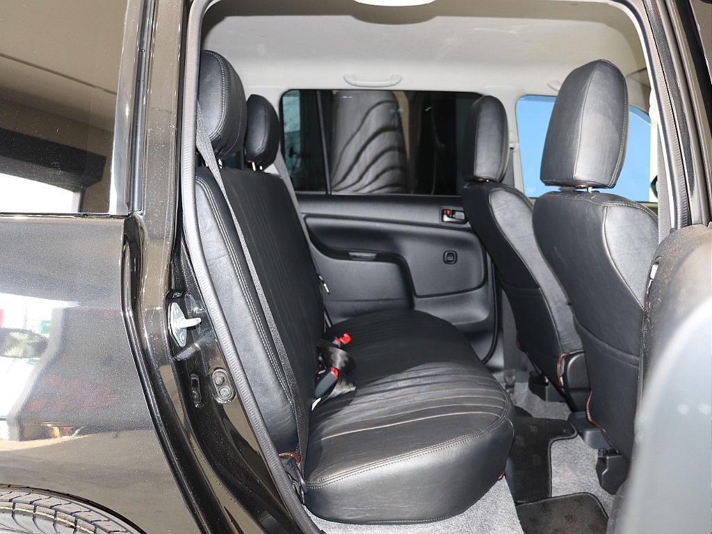 Renoca EUROBOX・純正ブラック・丸目フェイス♪