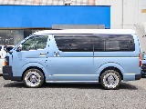 メーカーオプションのパワースライドドアを装備しております！