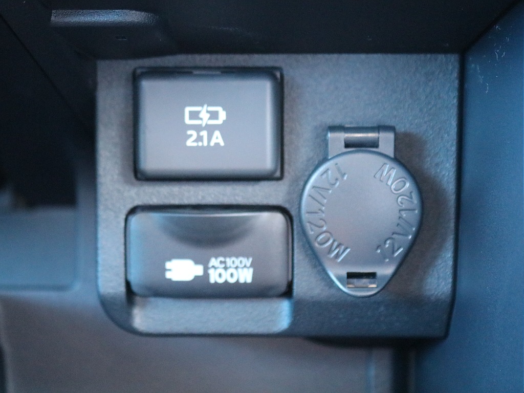 ＦＬＥＸグループは「すべての人に愛車を」をコンセプトに車種別に全国展開中！愛車と一緒に、ライフスタイルを充実させてもらいたいという思いで、ランクル仙台泉店では皆様のご要望になんでもお応えします♪