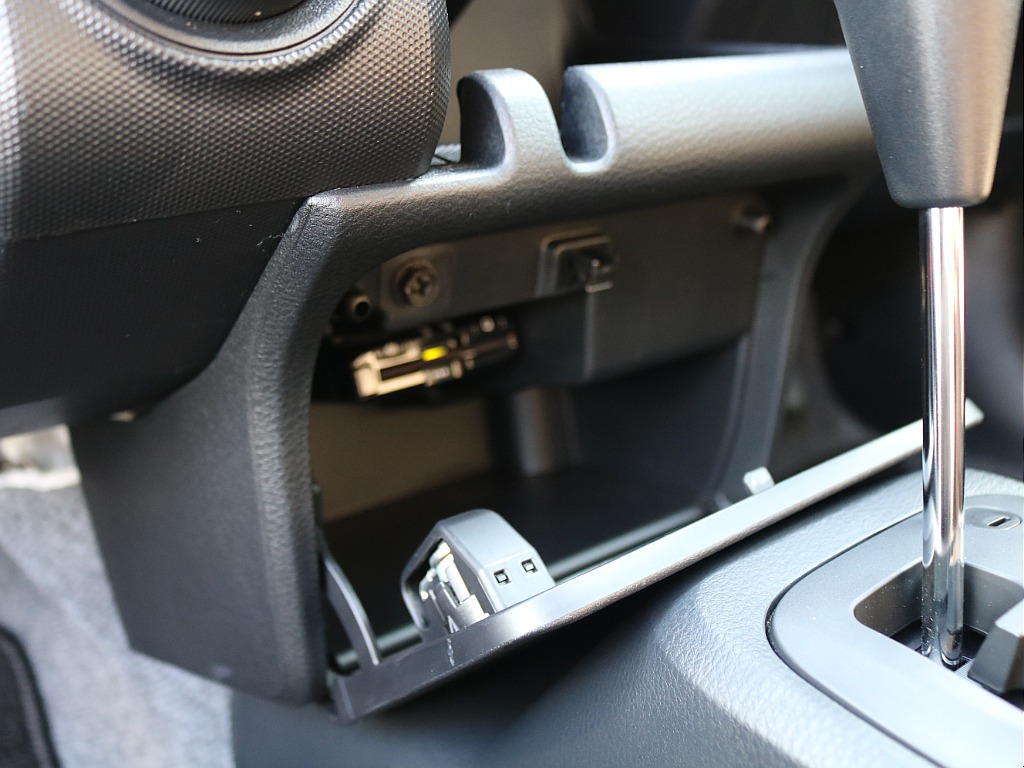 ＦＬＥＸグループは「すべての人に愛車を」をコンセプトに車種別に全国展開中！愛車と一緒に、ライフスタイルを充実させてもらいたいという思いで、ランクル仙台泉店では皆様のご要望になんでもお応えします♪