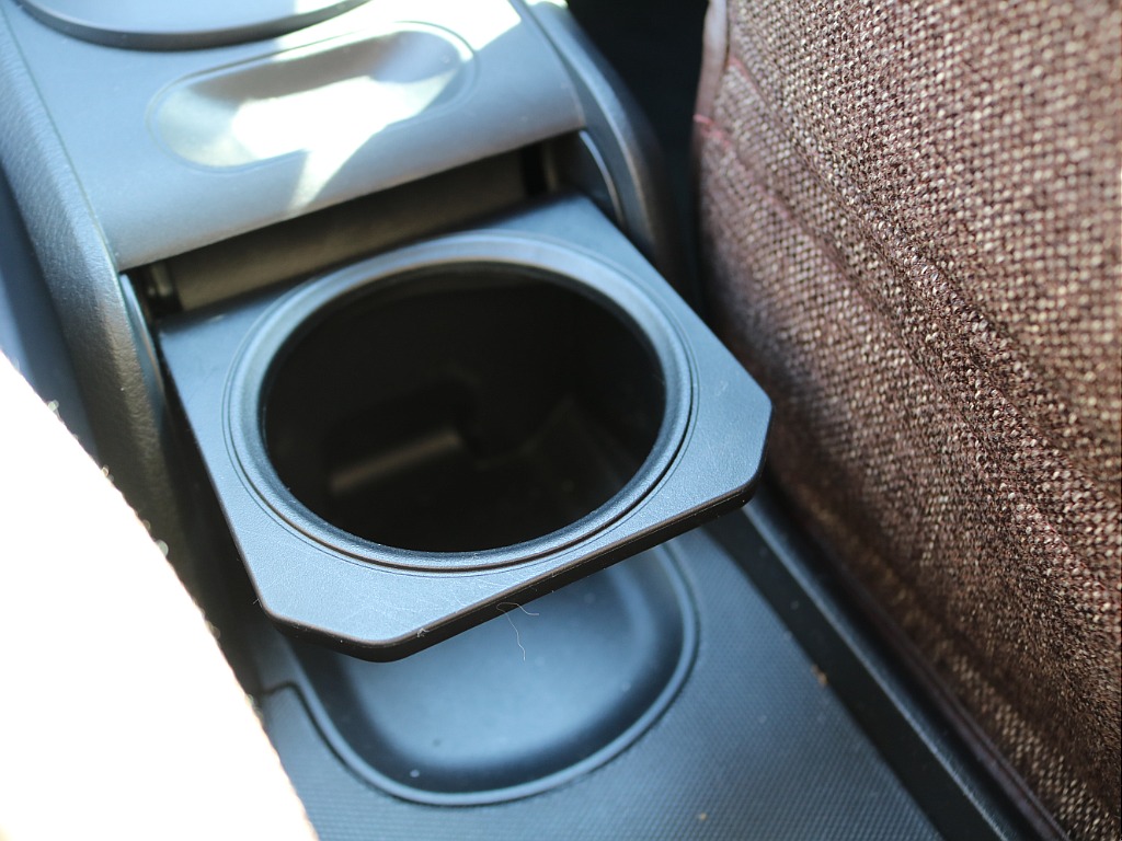 ＦＬＥＸグループは「すべての人に愛車を」をコンセプトに車種別に全国展開中！愛車と一緒に、ライフスタイルを充実させてもらいたいという思いで、ランクル仙台泉店では皆様のご要望になんでもお応えします♪