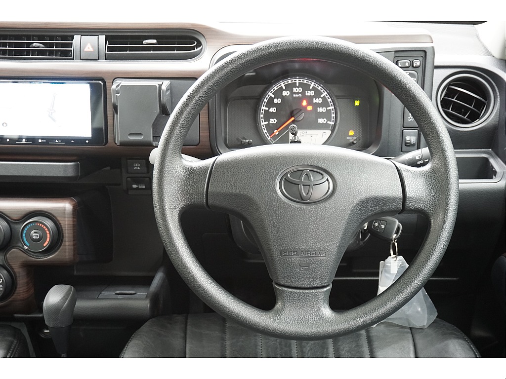 ウッドハンドル等にも変更可能です♪お気軽にご相談下さい☆