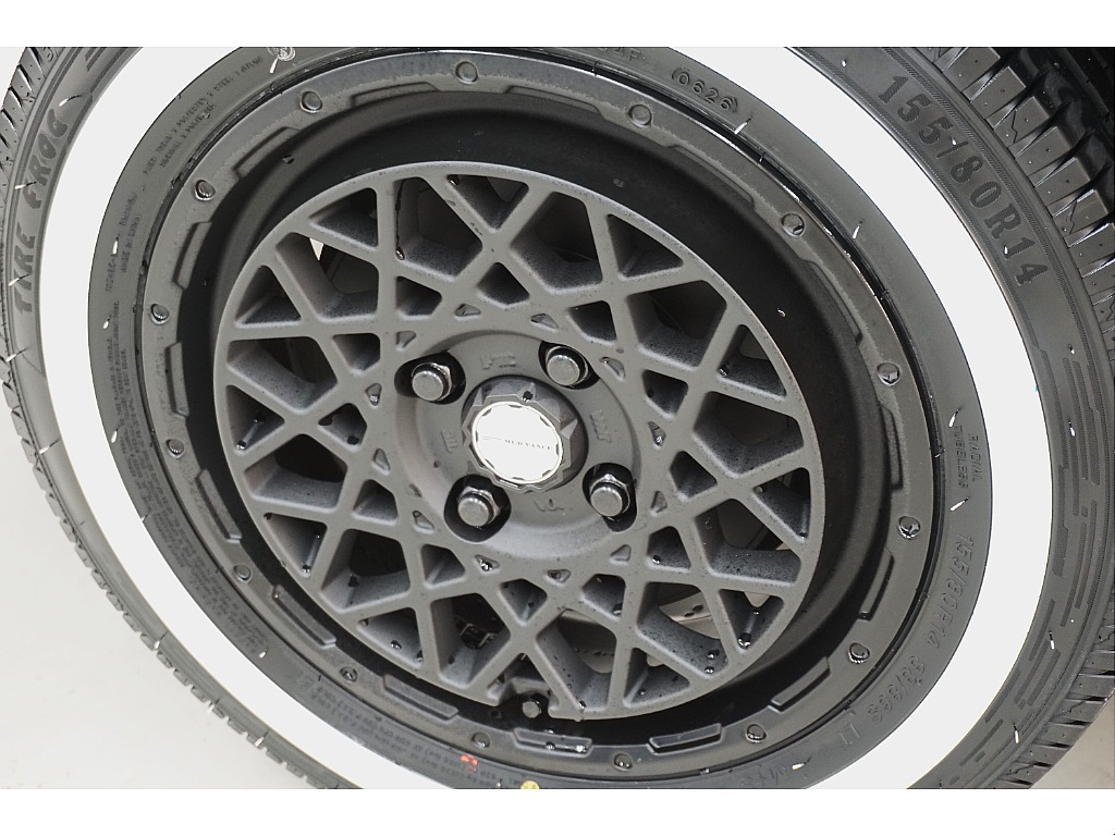 新品TRIPLE ZERO ホワイトリボンタイヤ×新品MUD VANCE 09 FULL MAT BLACK☆