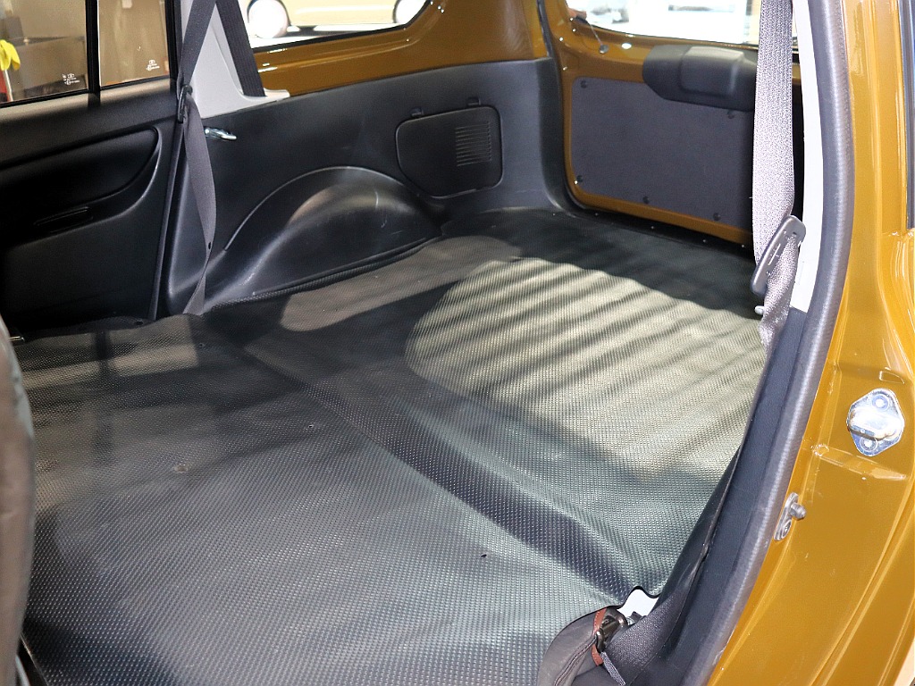 希少4WD・EURO BOX/丸目フェイス×アゼットブラウンペイント