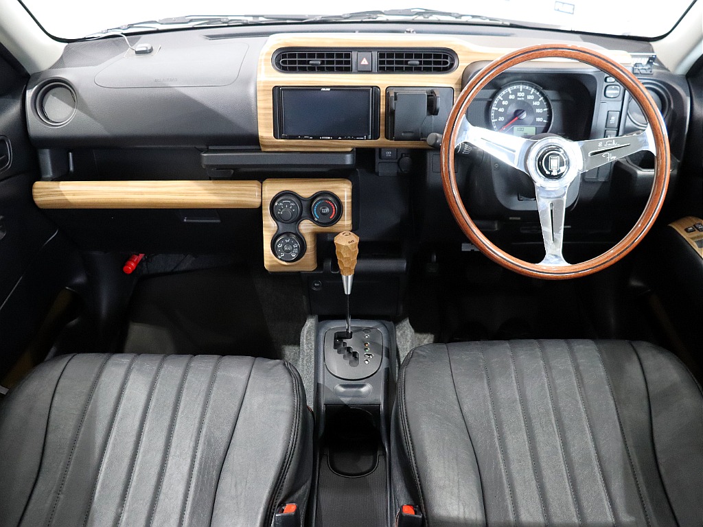 希少4WD・EURO BOX/丸目フェイス×アゼットブラウンペイント