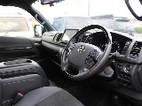 スーパーGLダークプライムⅡの車両がベースですので内装は大人な雰囲気に♪